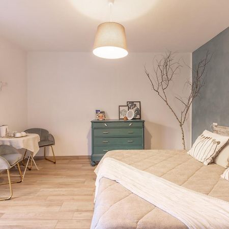 Il Riccio Di Ricciano Bed and Breakfast Casale Corte Cerro Eksteriør billede